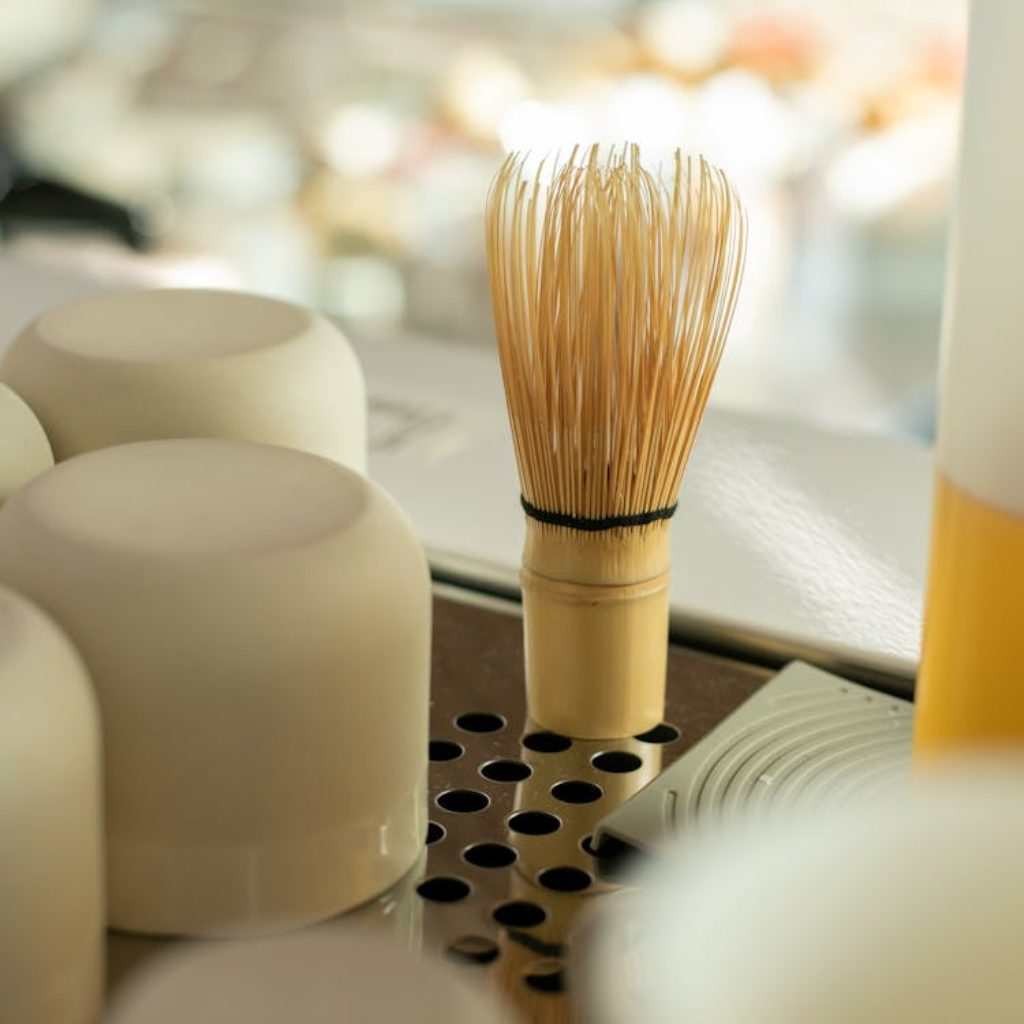 Traditional Bamboo Matcha Whisk (Chasen) – Handcrafted for Perfect Froth